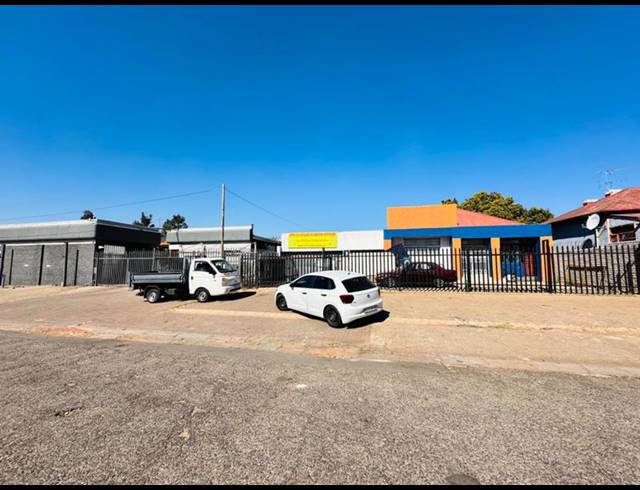 7 BEDROOM HOUSE FOR SALE IN BENONI CENTRAL